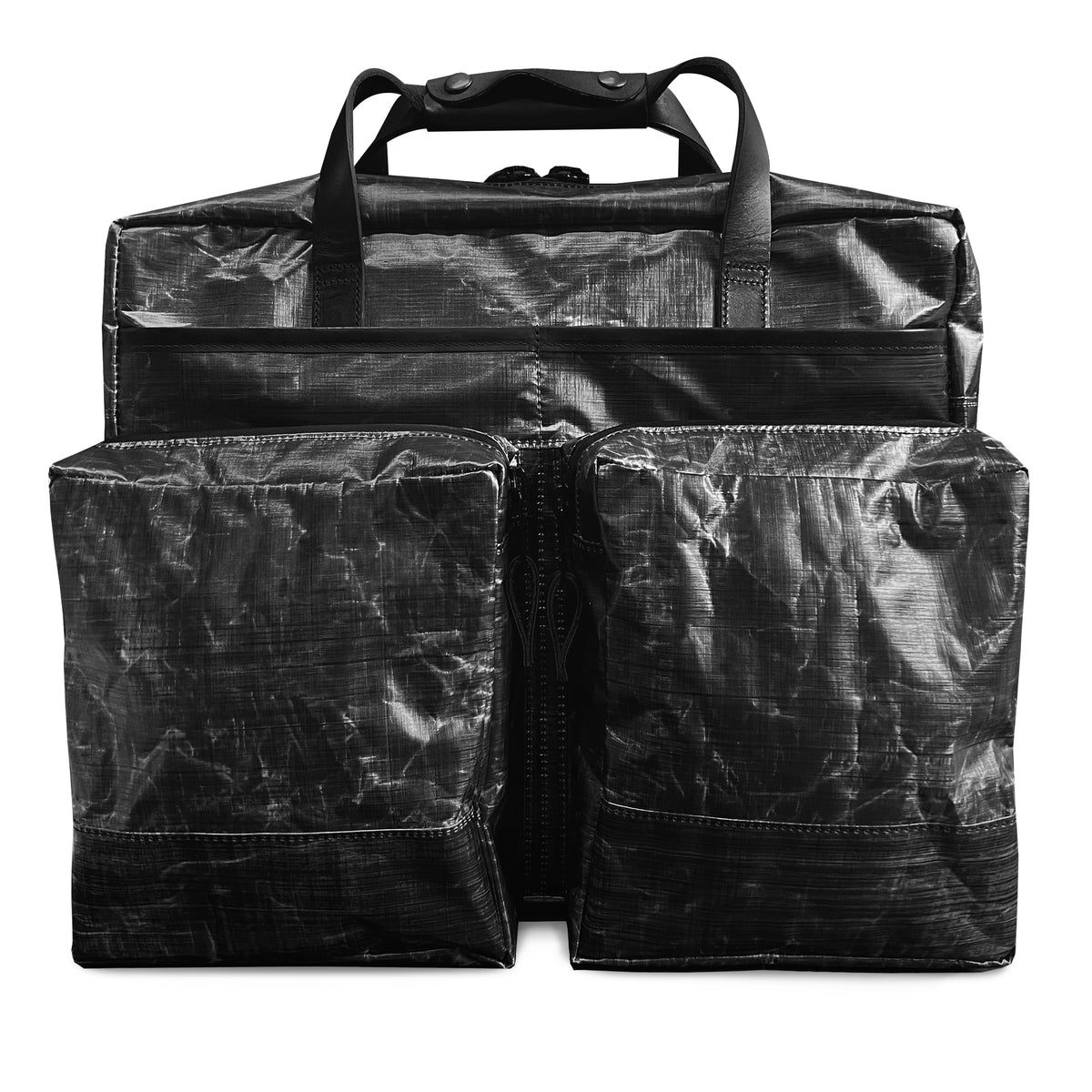 http://defybags.com/cdn/shop/files/Epic-Dyneema-x-Coyote12_1200x1200.jpg?v=1699811653