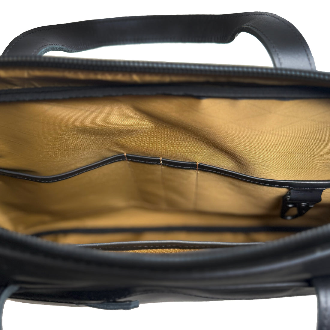 Defender / Horween Essex Rookery Leather Bundle x Coyote X-Pac™ Leather Strap Edition Bundle / Only a Few