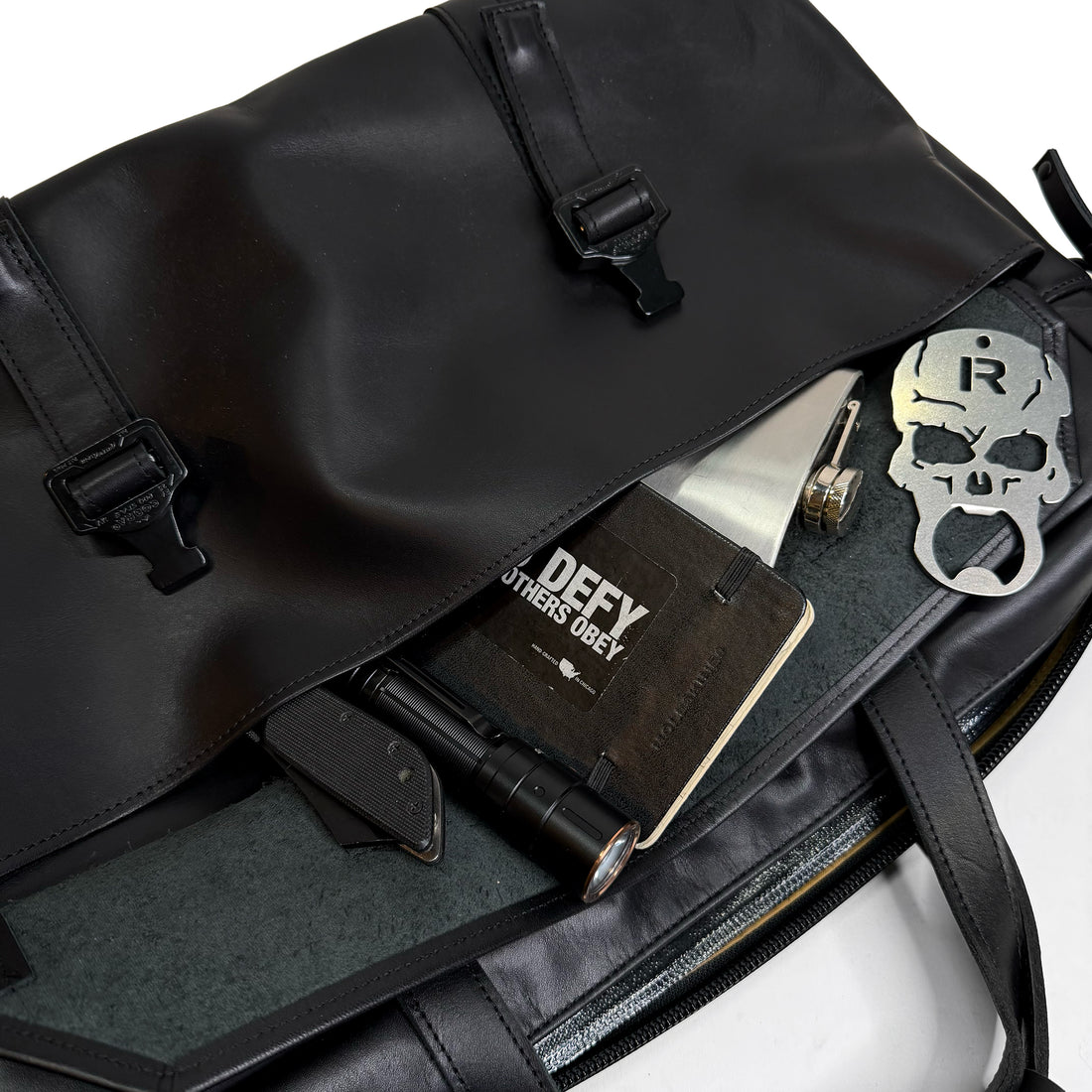 Defender / Horween Essex Rookery Leather Bundle x Coyote X-Pac™ Leather Strap Edition Bundle / Only a Few