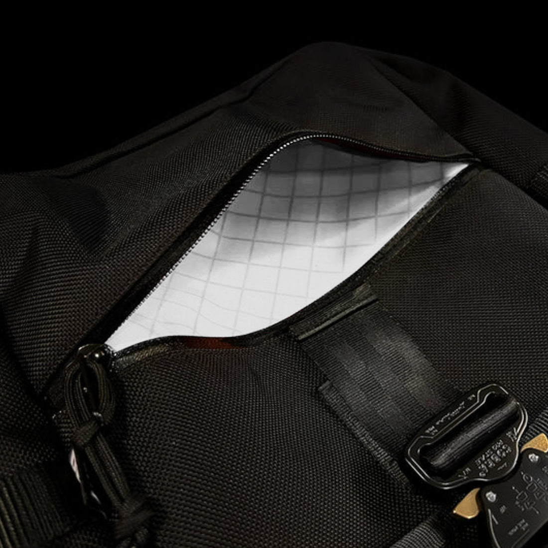 Menace 2.0 / Ballistic Nylon x  White X-Pac™ Stormtrooper / Limited