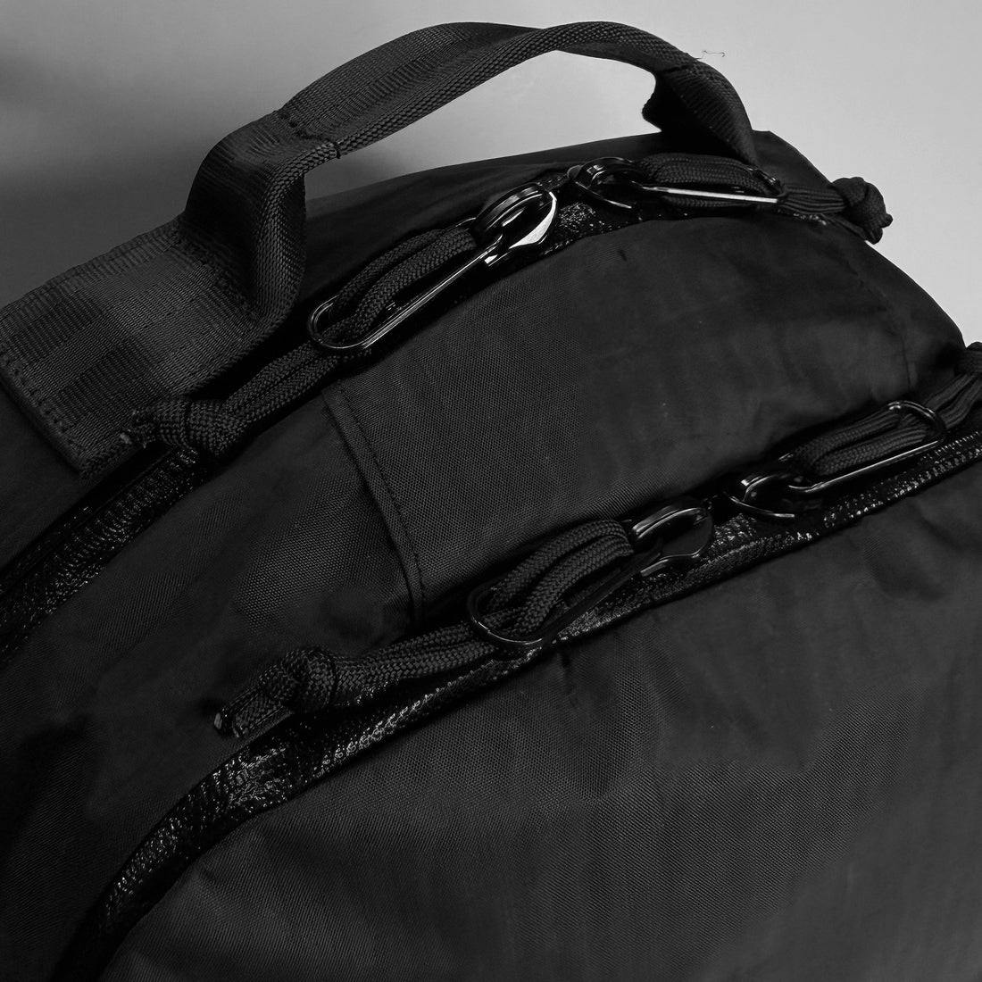 Bucktown / INVERTED Black Dyneema® x TexWax™ Buffalo Plaid Wax Canvas / with Trolley Strap / Limited