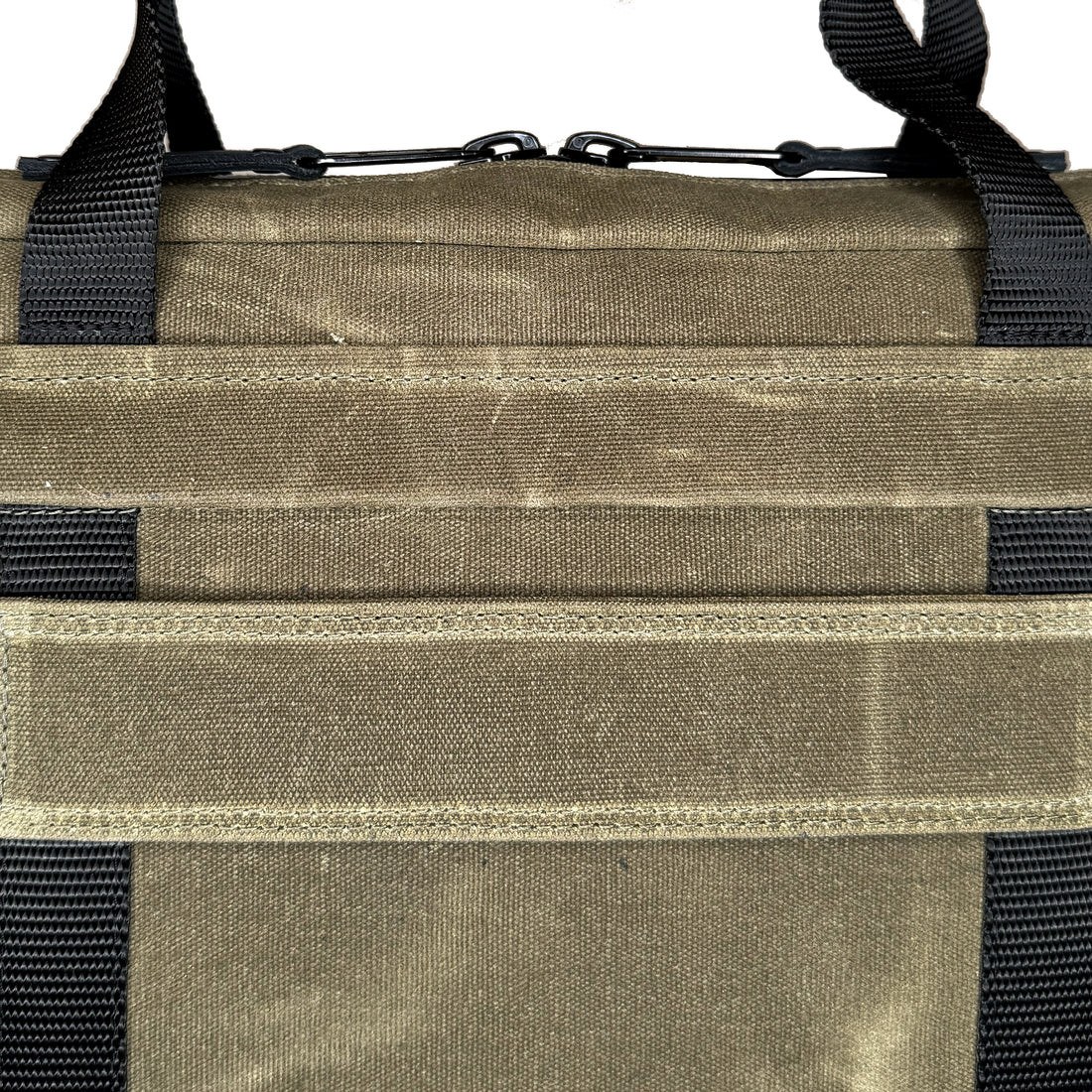 Defender Briefcase Olive Drab TexWax™ x Silver Lining Cordura / Last 1