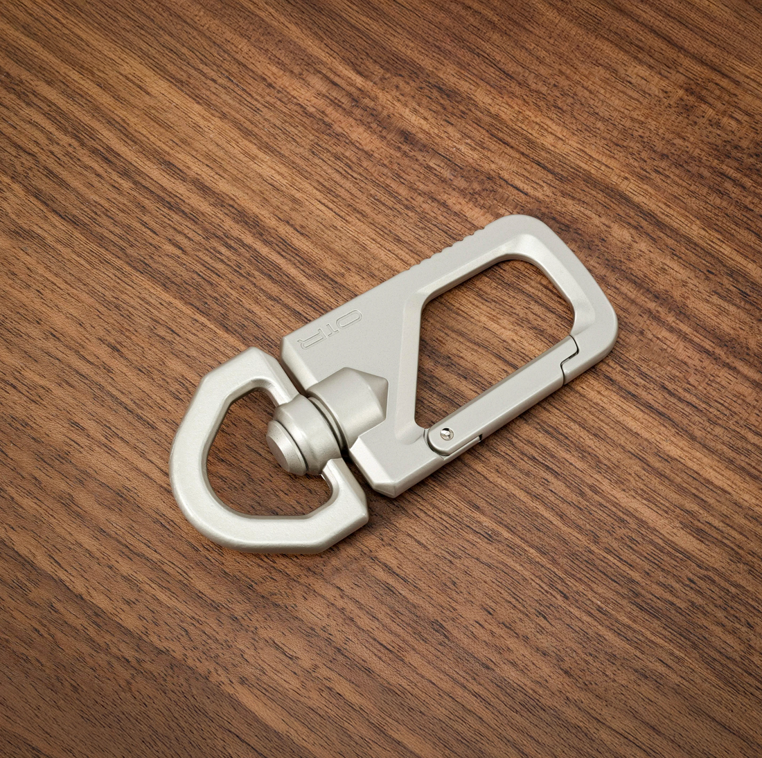 DEFY x OTR 'The Don 360°' Carabiner / Limited Supply