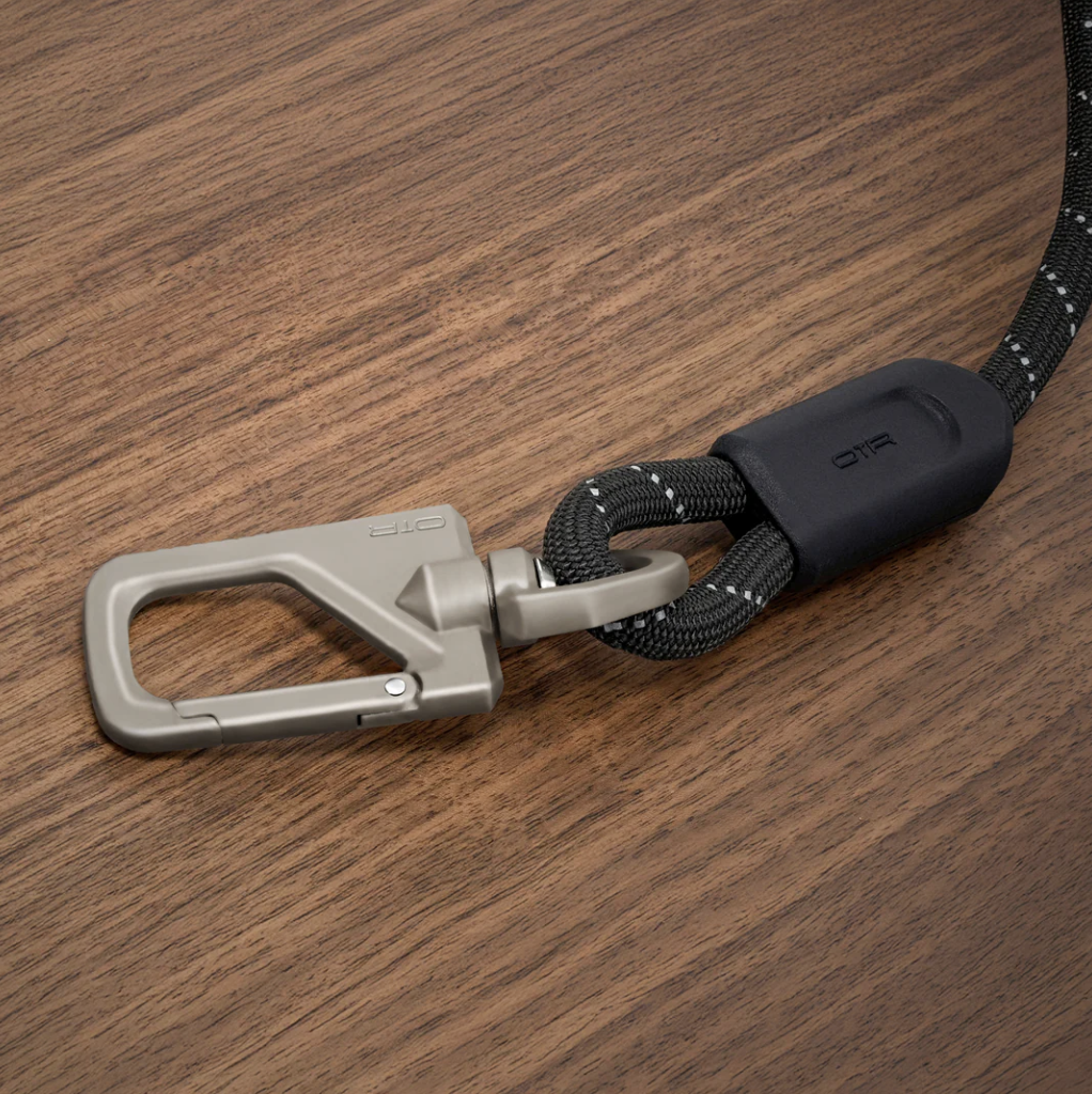 DEFY x OTR 'The Don 360°' Carabiner / Limited Supply