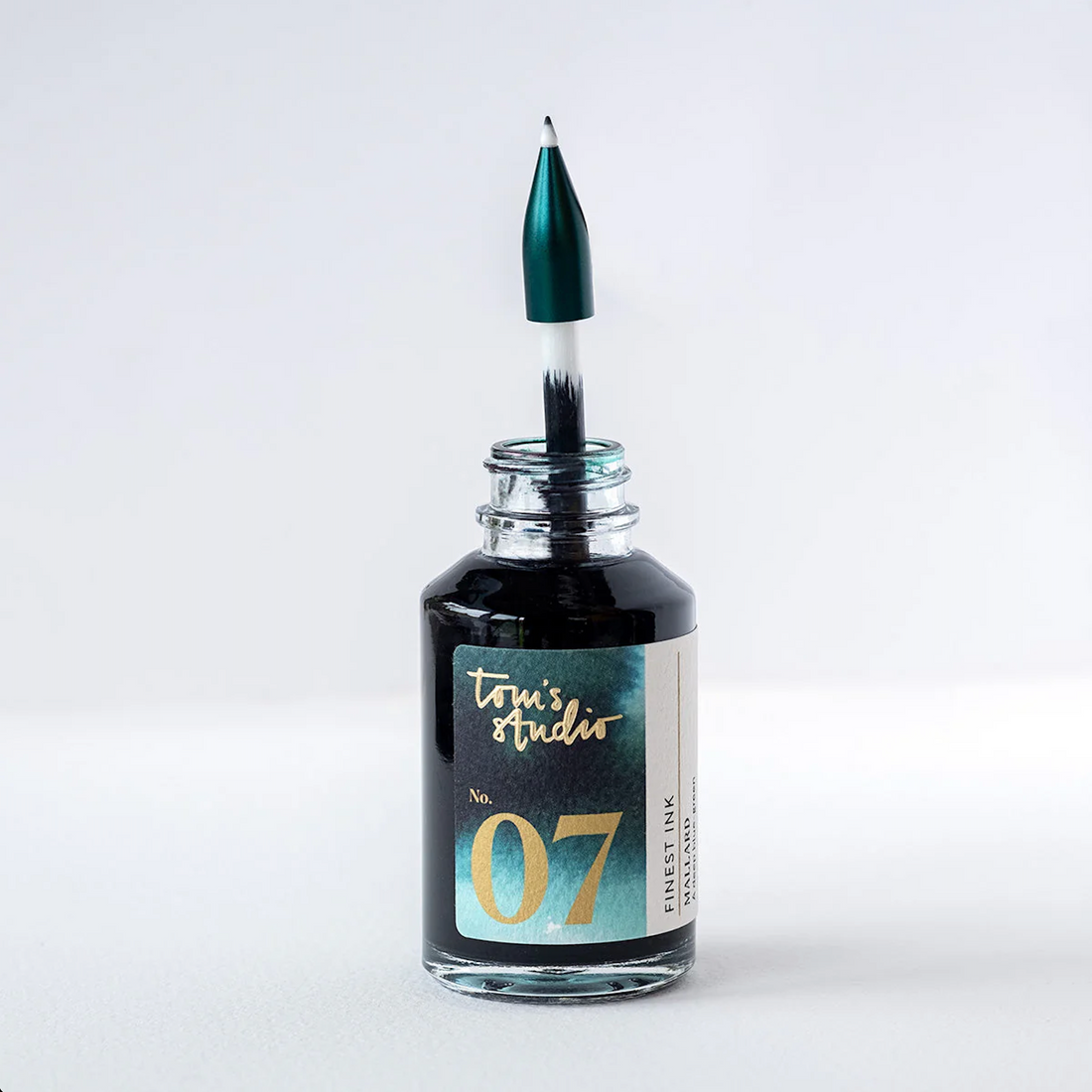 The Wren Brass Pen / Bundle with Tom's Ink / Milled in the UK