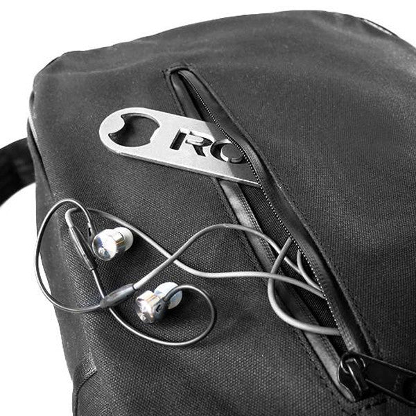 Bucktown Backpack | Black TexWax™ Canvas – DEFY